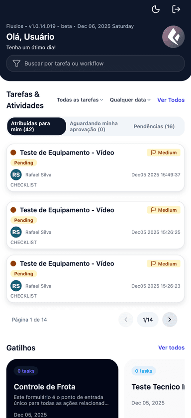 App Fluxios em uso no celular